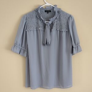Medium Pleione Solid Gray Shirt Top